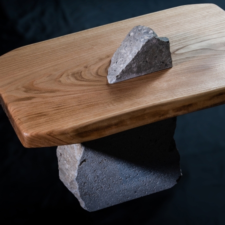 Immagini di Coffee tables realizzati con blocchi di Marmo siciliano e Legno massello - EOLIE