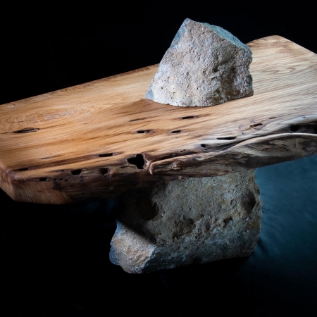 Immagine 1 di Coffee Table Quercia antica e blocco di Marmo di Custonaci Naturanera - VULCANO